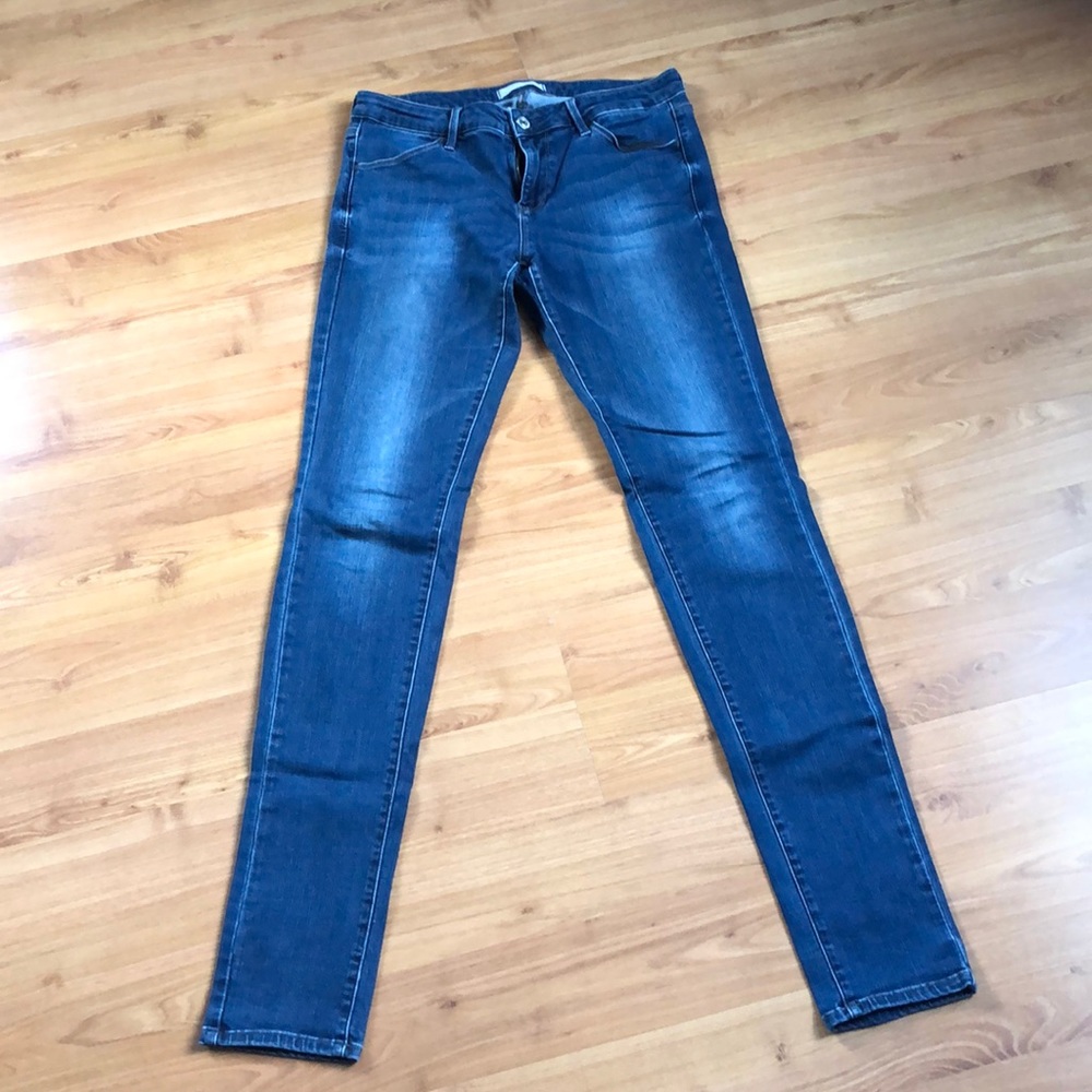 Skinny jeans